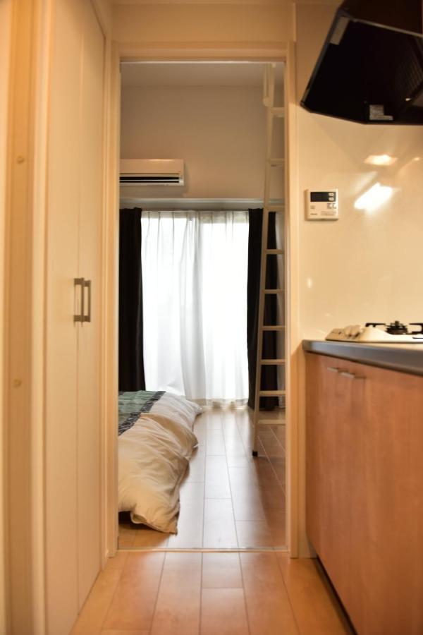 Ferienwohnung モノトーン難波 Ōsaka Exterior foto
